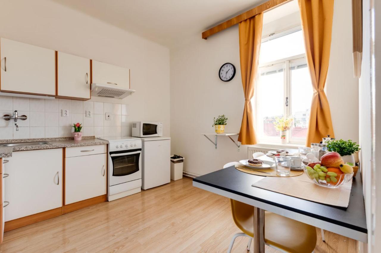 Sunshine Apartment Near The City Center ปราก ภายนอก รูปภาพ